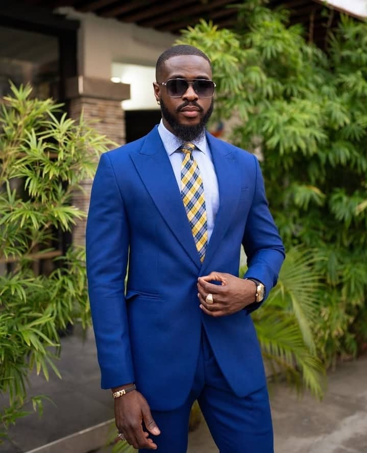 Yemi Cregx on envy